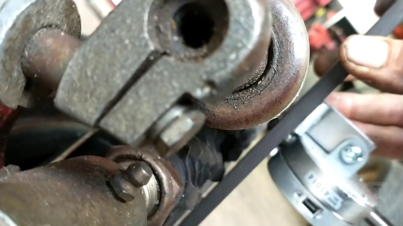 How to adjust height of groomer on Toro Cutting Unit