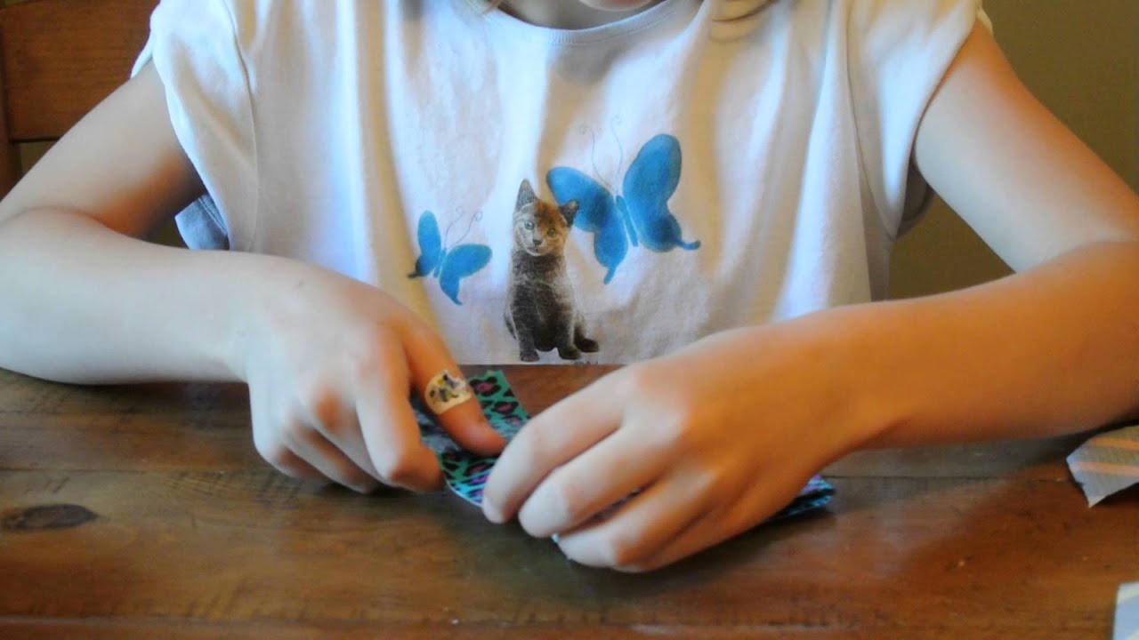 3 Cool and Easy Duct Tape Crafts
