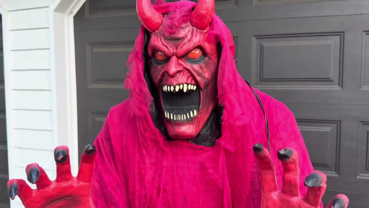 Hell Spawn Review & Demo | Spirit Halloween 2023