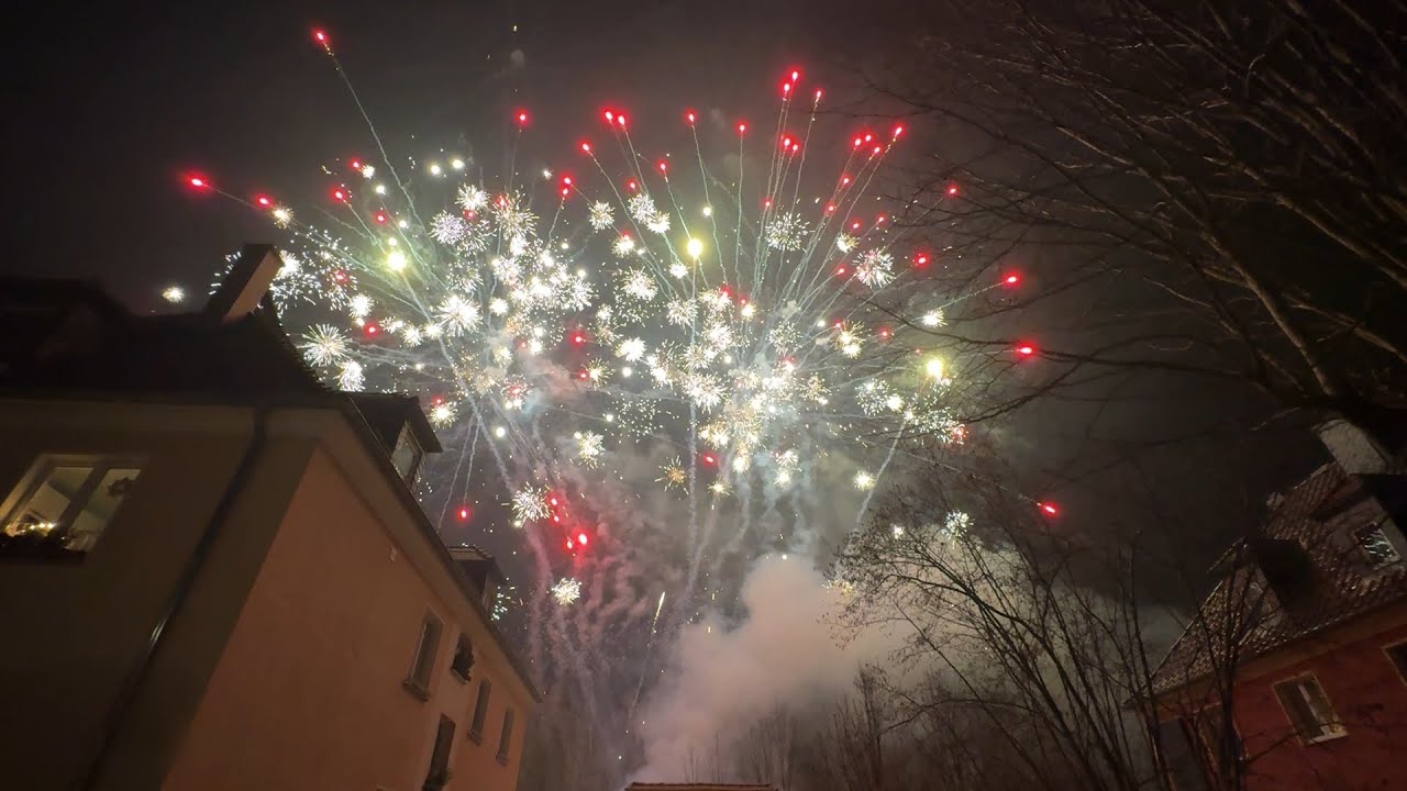 Unser 0 Uhr Feuerwerk - Silvester 2024/2025