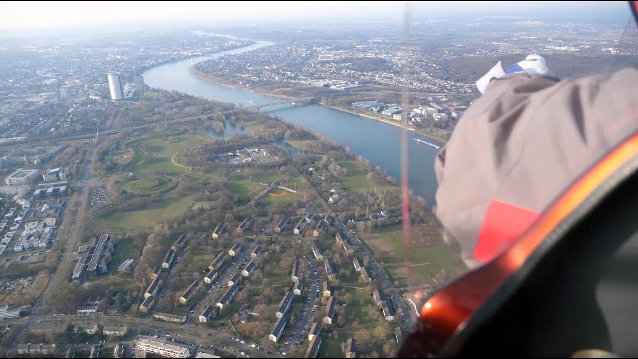 Rundflug mit einem Gyrocopterpiloten ab Hangelar