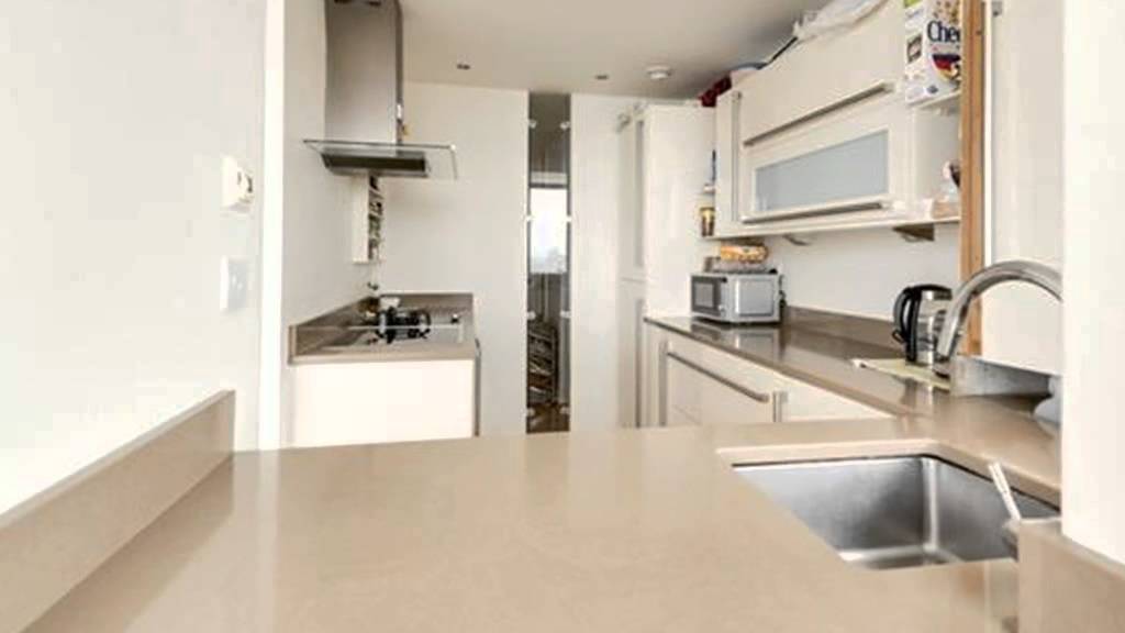 Sussex Heights, Brighton, 2 bedroom