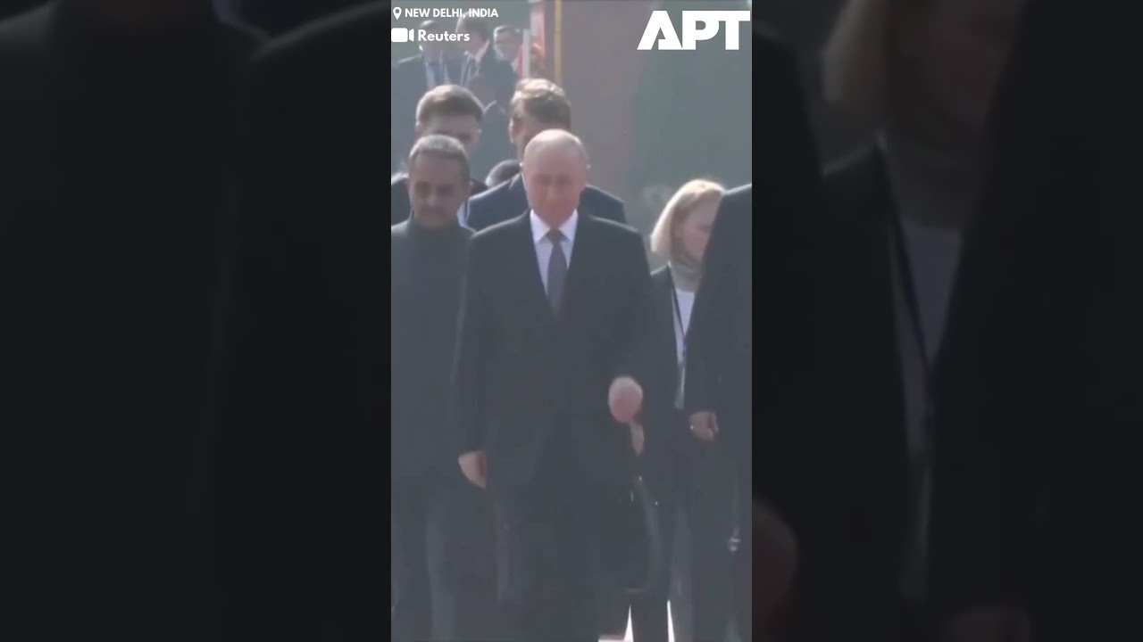 Russian President Putin Arrives at Gandhi Memorial for Wreath-Laying Ceremony | APT