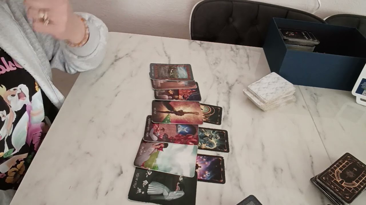 KOVA BURCU 🔔 YAKIN GELECEKTE HAYATINDA NE YAŞANIR 🔔#keşfet #tarot #kovaburcu 
