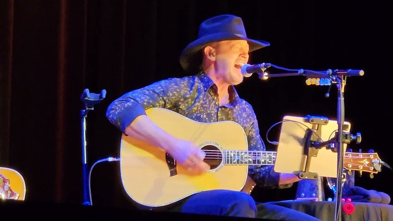 [110923 YEG HOMECOMING TOUR] Terri Clark & Paul Brandt - I'm Gonna Fly