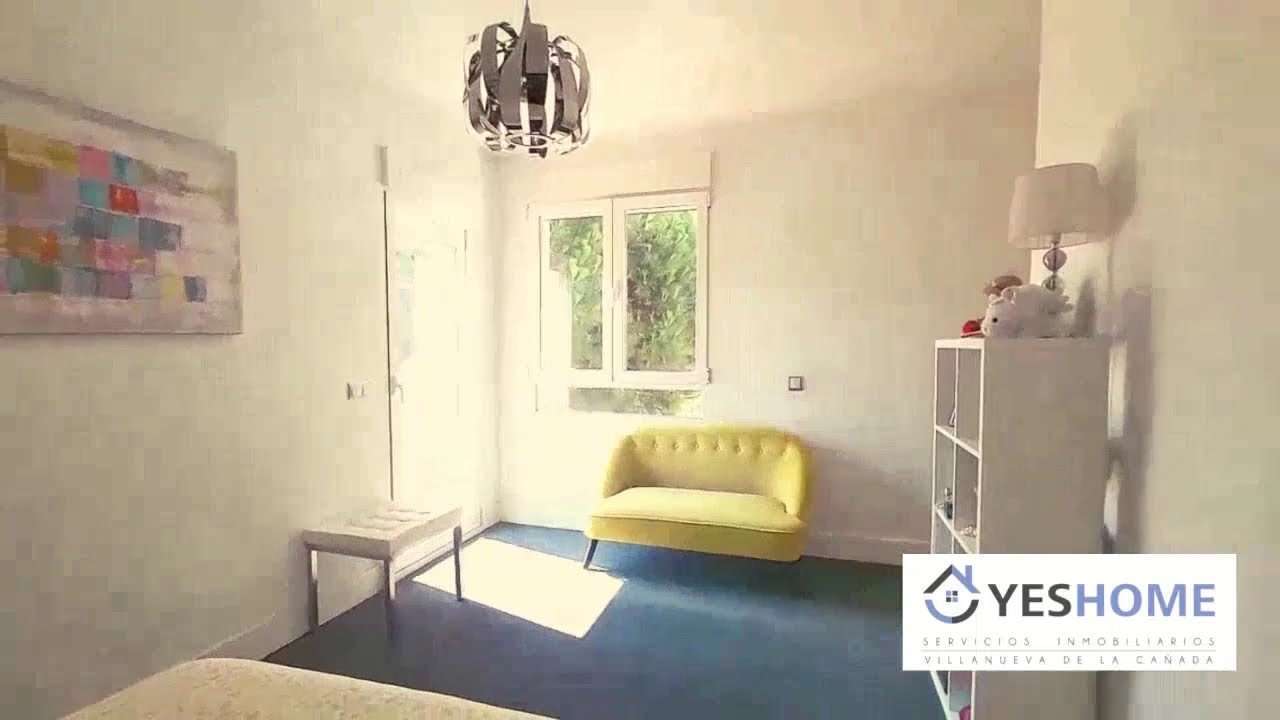 VIVIENDA UNIFAMILIAR DE DISEÑO CON PISCINA PRIVADA EN LA URBANIZACIÓN JARABELTRÁN, VALDEMORILLO.