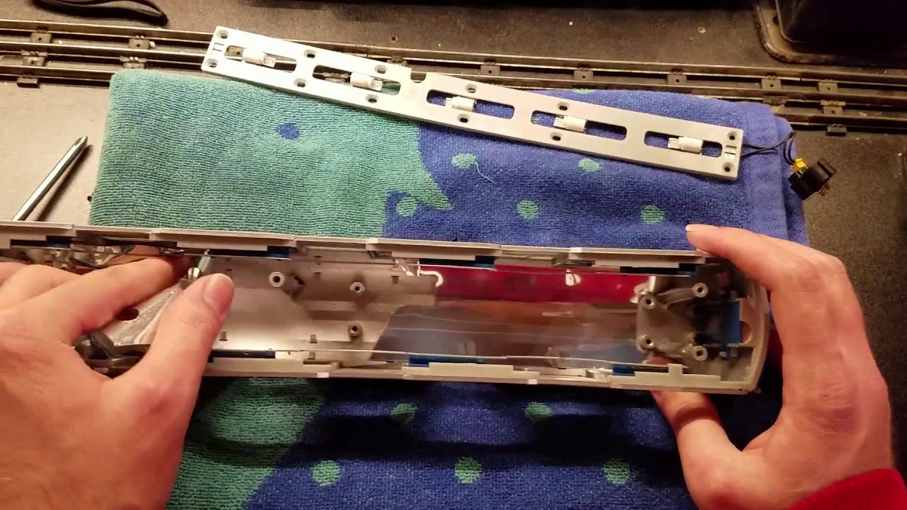 Converting An MTH Subway Car To LEDs
