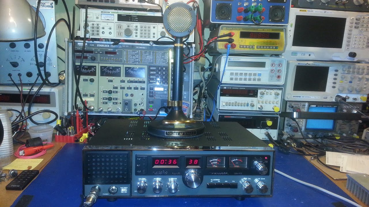 NOS Realistic Navaho TRC-457 AM / SSB CB radio.