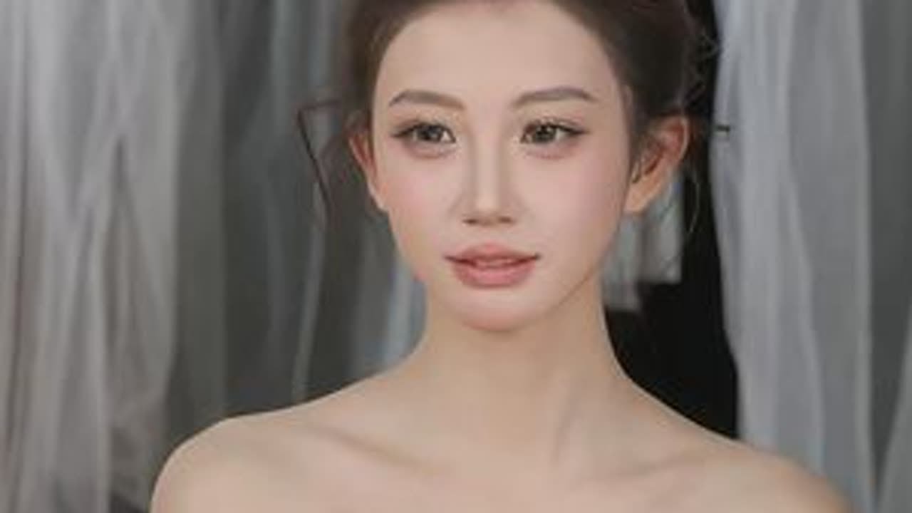 火爆全网的氛围感丸子头完整教程、 #丸子头  #丸子头发型  #氛围感造型  #新娘造型教程