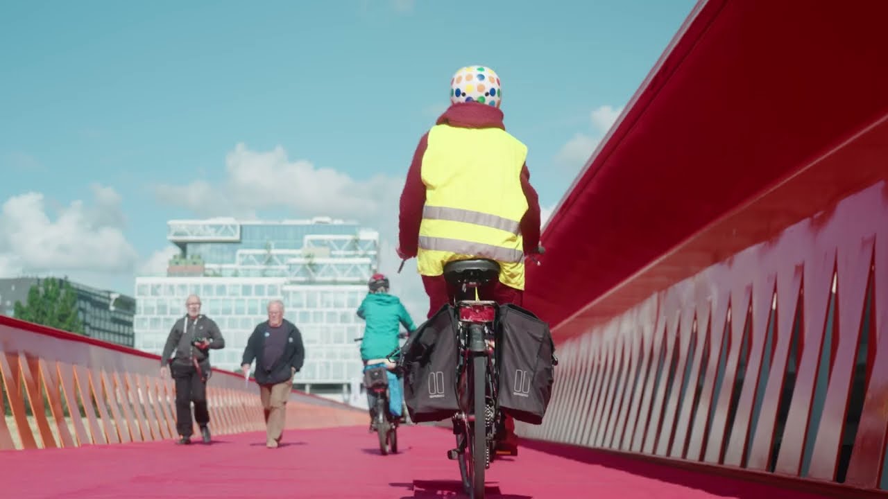 Fietsbrug over de Ring rond Brussel en onderdeel van fietssnelweg F3 is er!