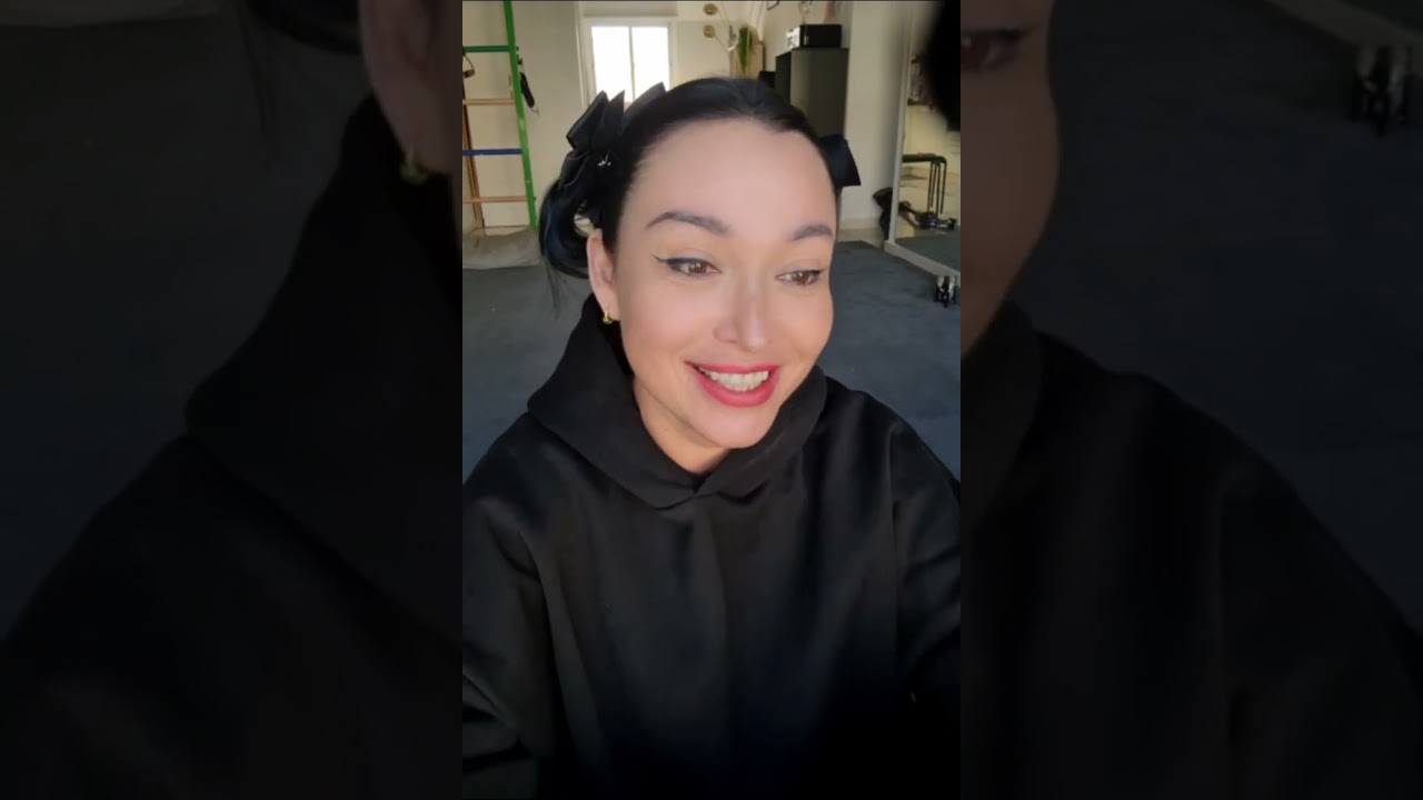 בית הספר למסלול הנשמה של טניטה פבר.עבודת צלליות וזיהוי טפילים אסטרליים,עסקאות עם תהום בין דוריות.