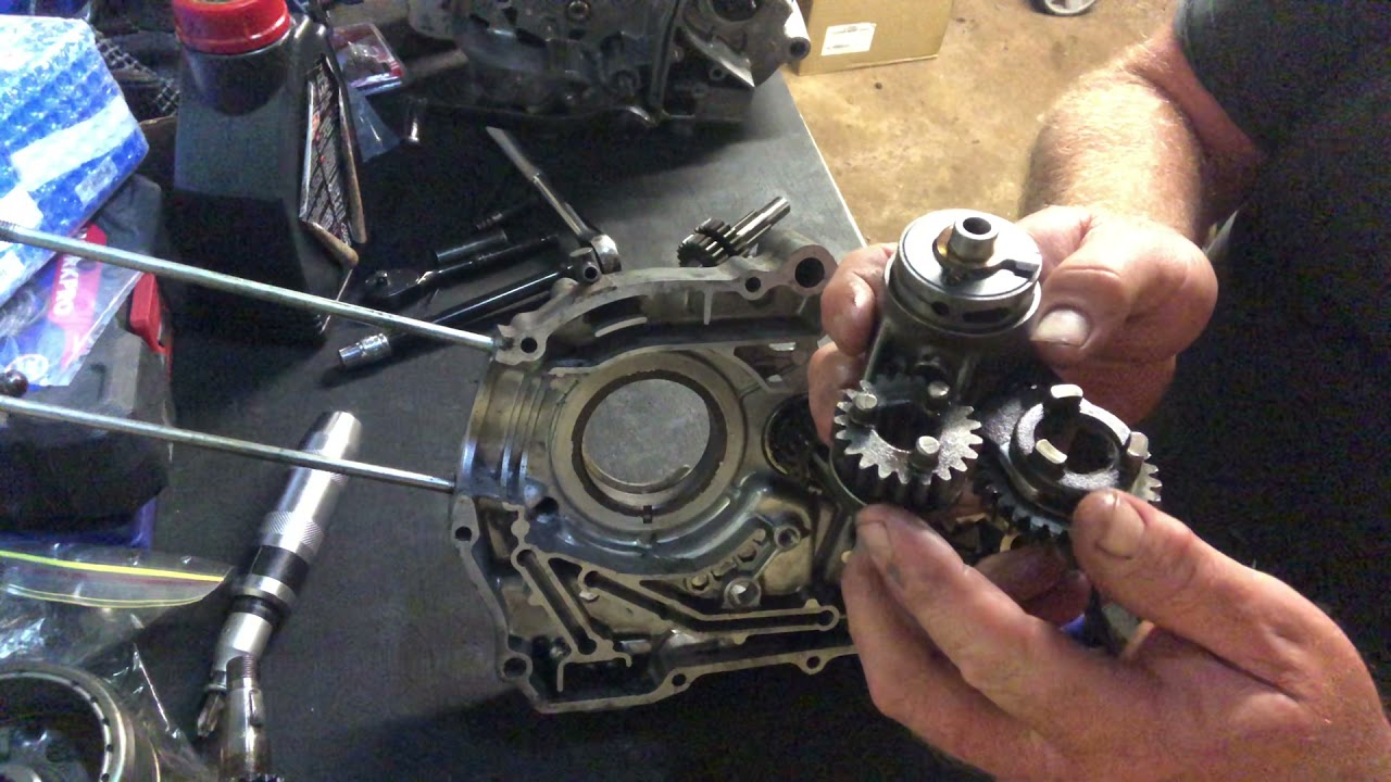 Ct110 postie engine build pt2 assembly of gearbox