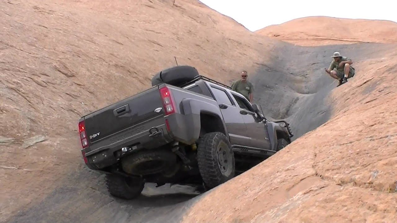 H3T Climbs Hell's Revenge ESCALATOR in Moab