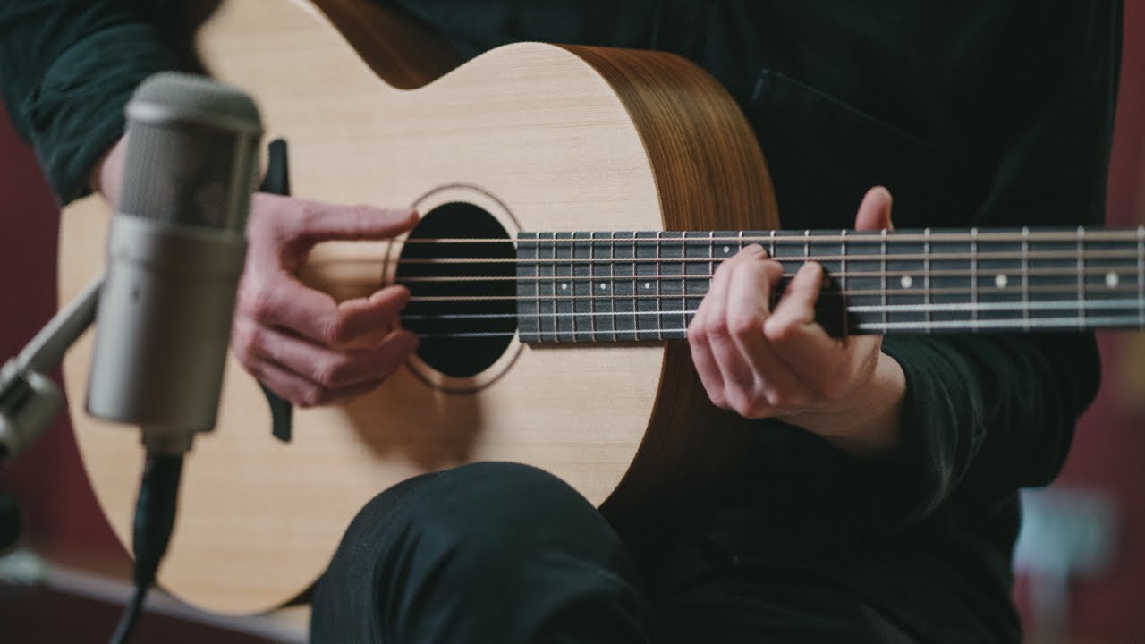 Sheeran Guitars II Fingerpicking Demo