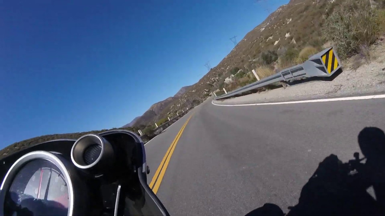 Yamaha Vmax 1700 get crazy on canyons !!