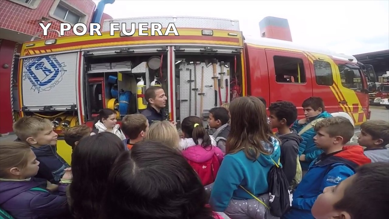 VISITA A LOS BOMBEROS. COLEGIO MARTINA GARCÍA
