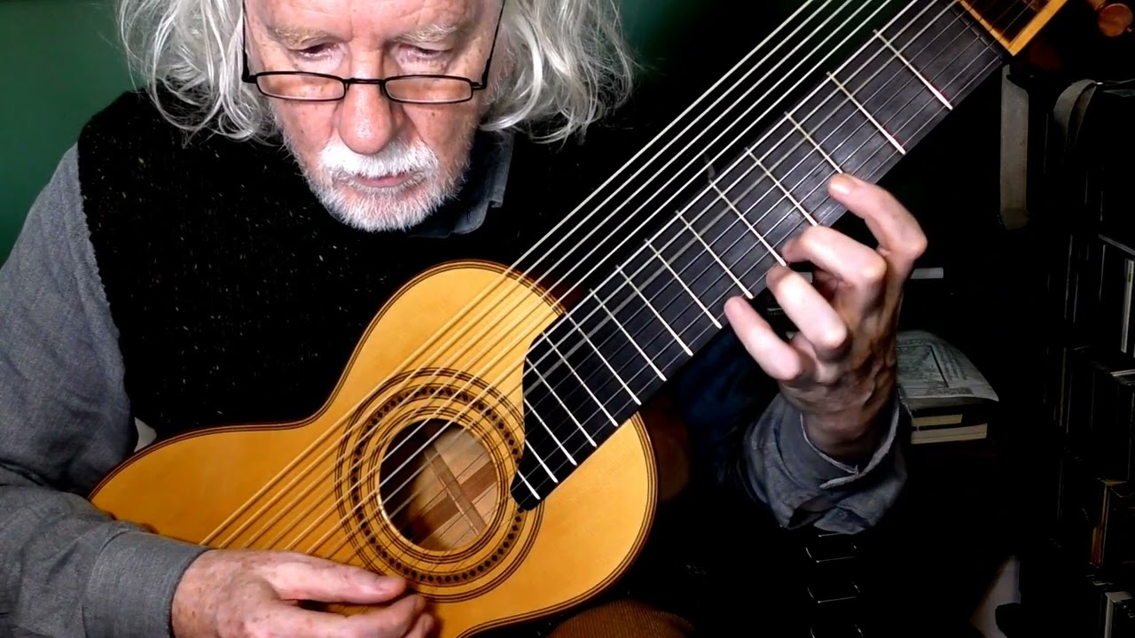 Carillon by Ennemond Gautier - Rob MacKillop 13-string Guitar in Dm tuning