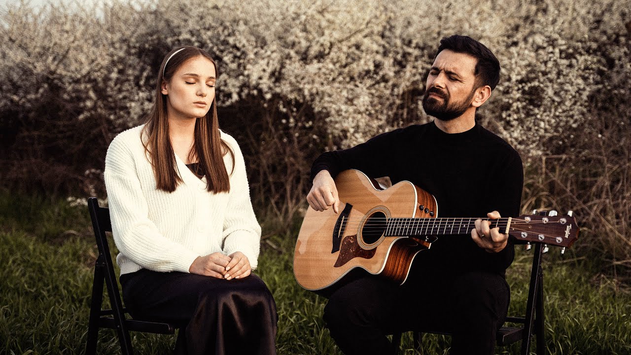 LOURDES și Cătălin Ciuculescu - Bine e în Isus [Acustic]