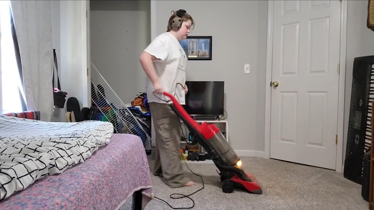 Vacuuming My Bedroom w/ My Dirt Devil Breeze