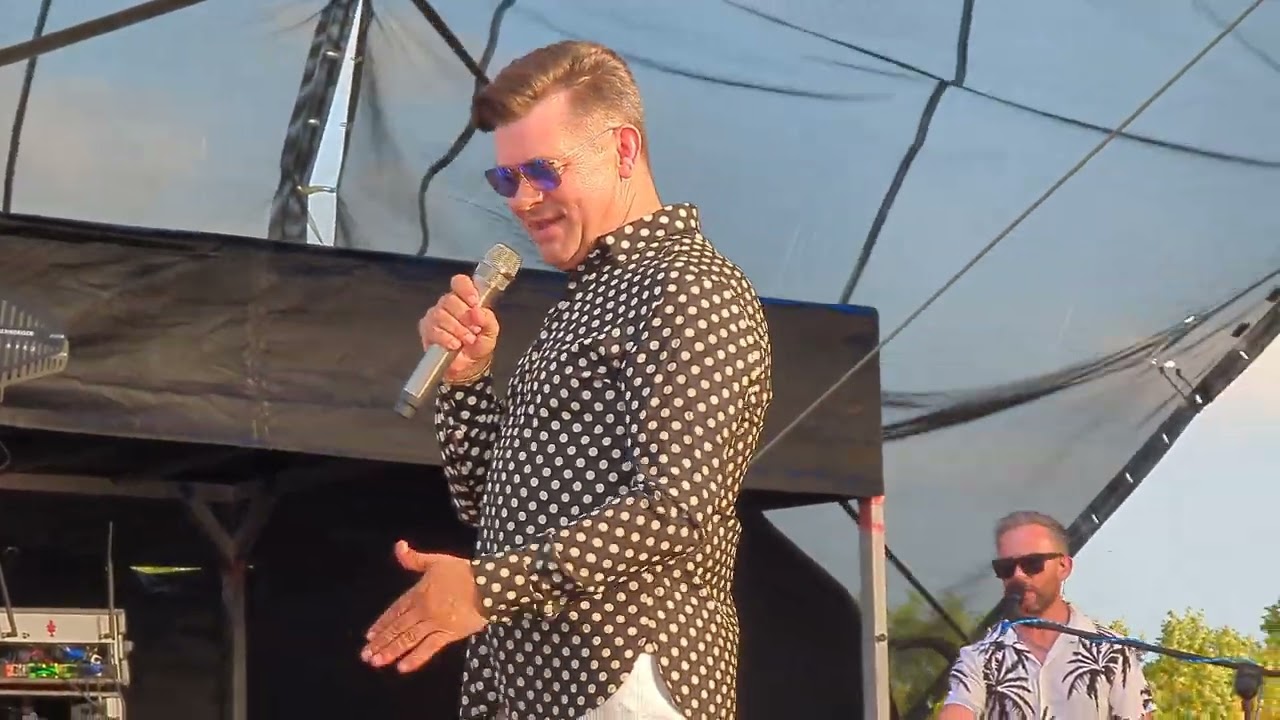 Zenon Martyniuk & Akcent Band - Przekorny los (Dożynki, Kleszczów, 25.08.2024)