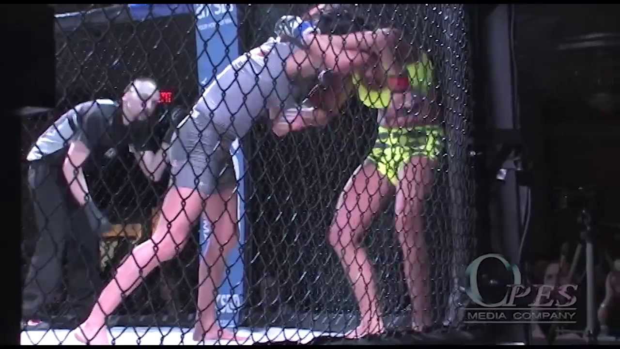 Elane Santiago vs Alyse Anderson, Lansing MI 3/8/14