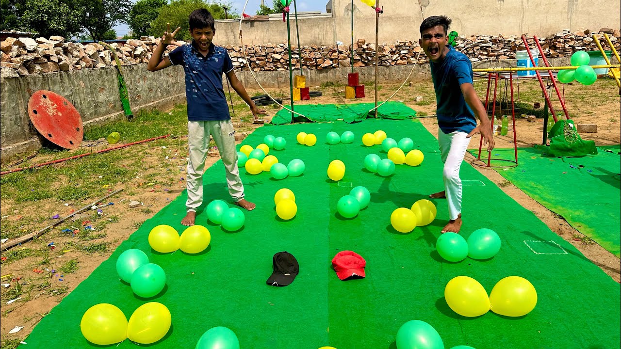 Don't miss the ultimate water and air sports adventure! Obstacles, balance and lots of fun!