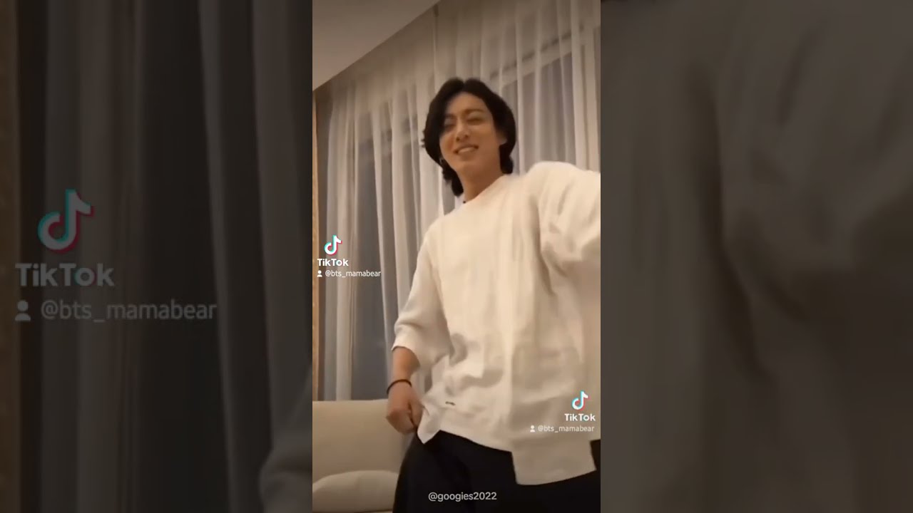 JUNGKOOK'S COOL DANCE MOVES 🕺