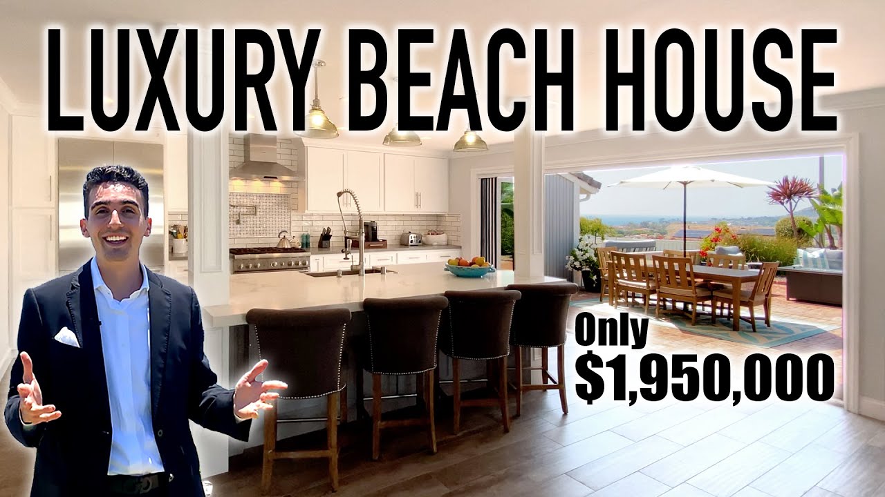 Touring a LUXURY 🌊 VIEW BEACH HOUSE  | Luxury Home Tours