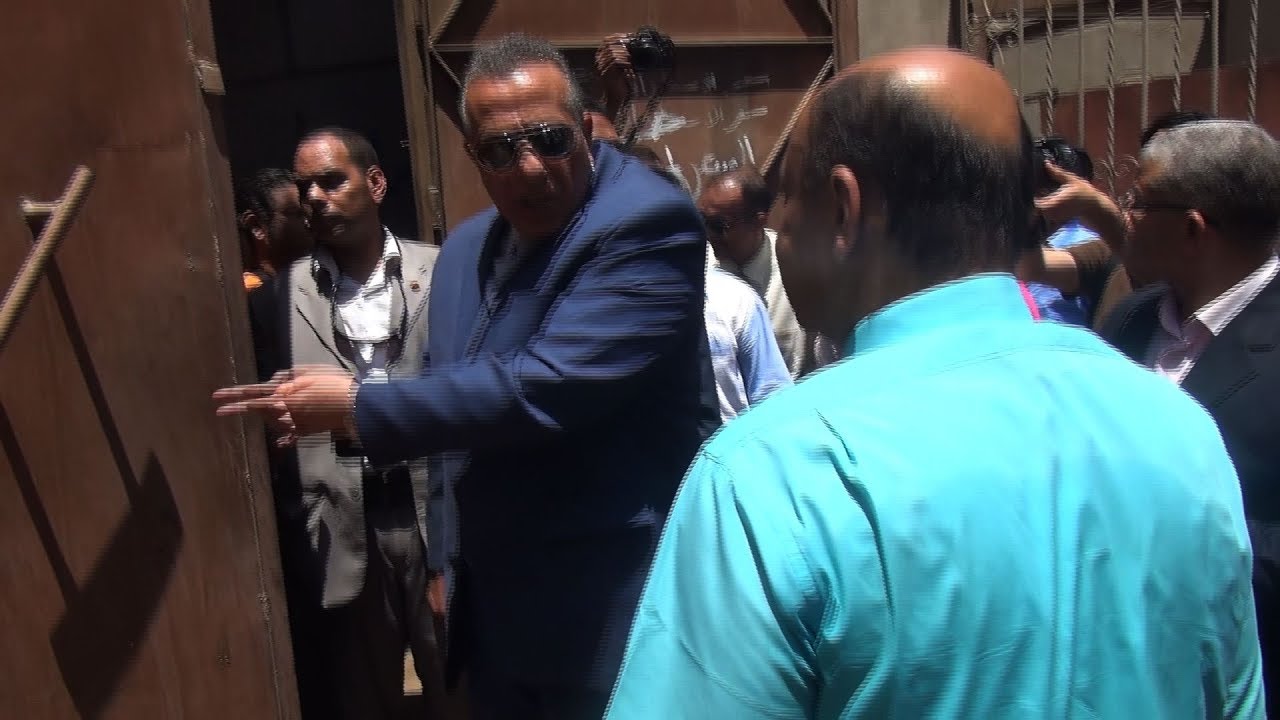محافظ الجيزة ينفعل علي مسئول بالتموين: 