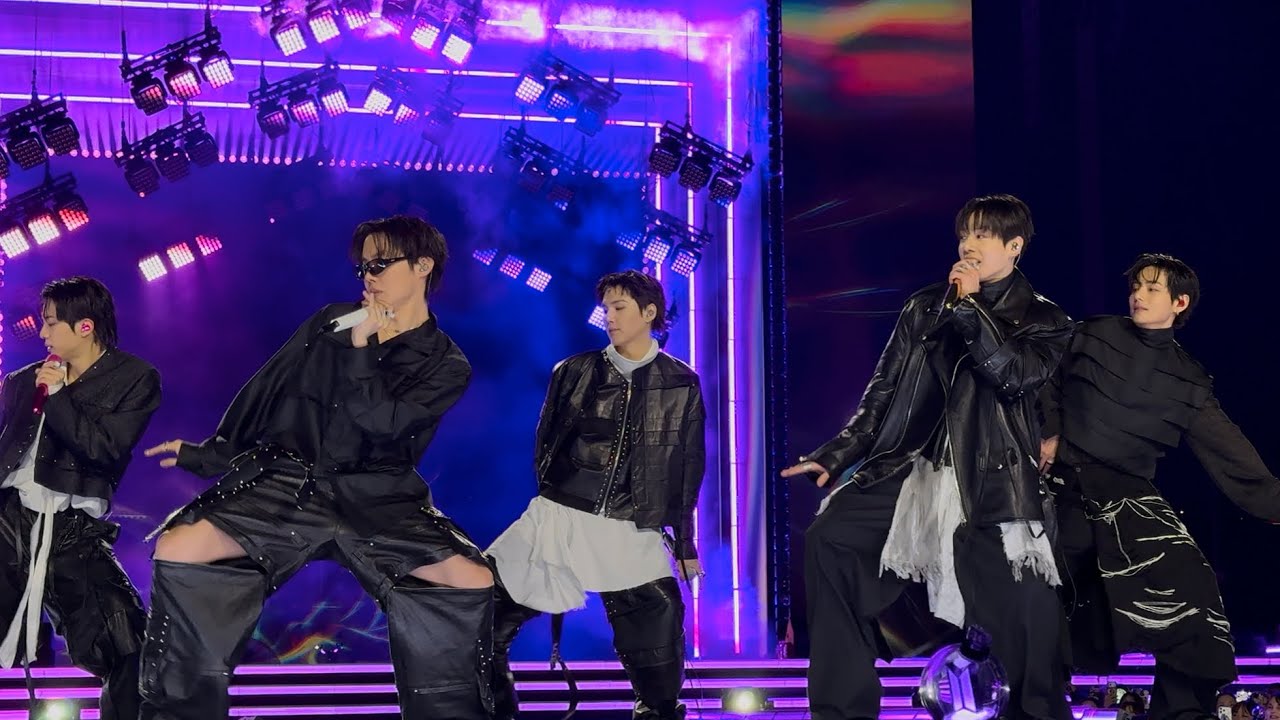 FANCAM 260321 Dynamite BTS The Comeback Live Arirang Gwanghwamun Concert 방탄소년단