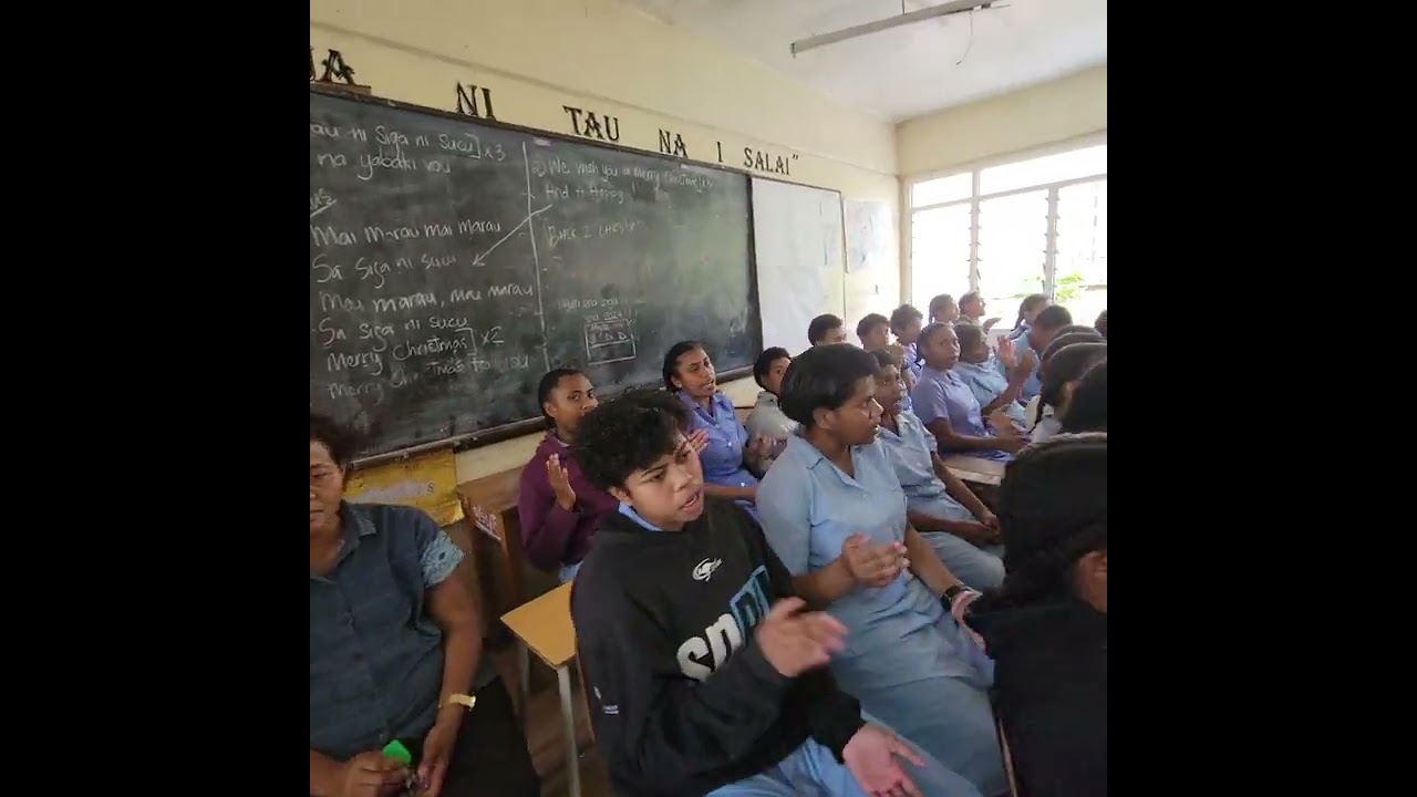 Vunisea Secondary School.. Ciri ko Kadavu na noqu Niusiladi Lailai...