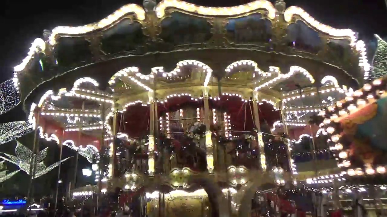 Weihnachtskarussell Weihnachtsstern Weihnachtsmarkt