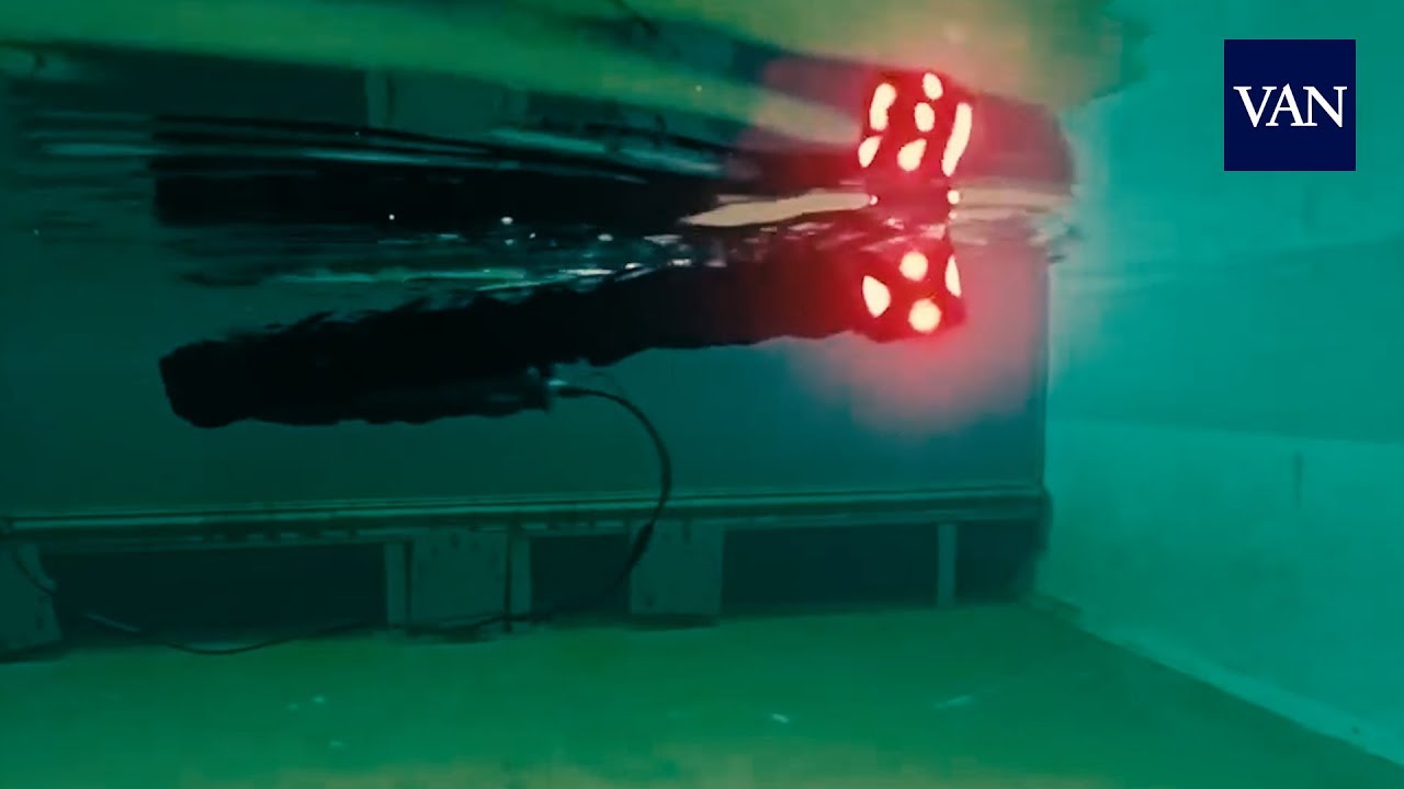 La aterradora 'serpiente' robot acu&aacute;tica