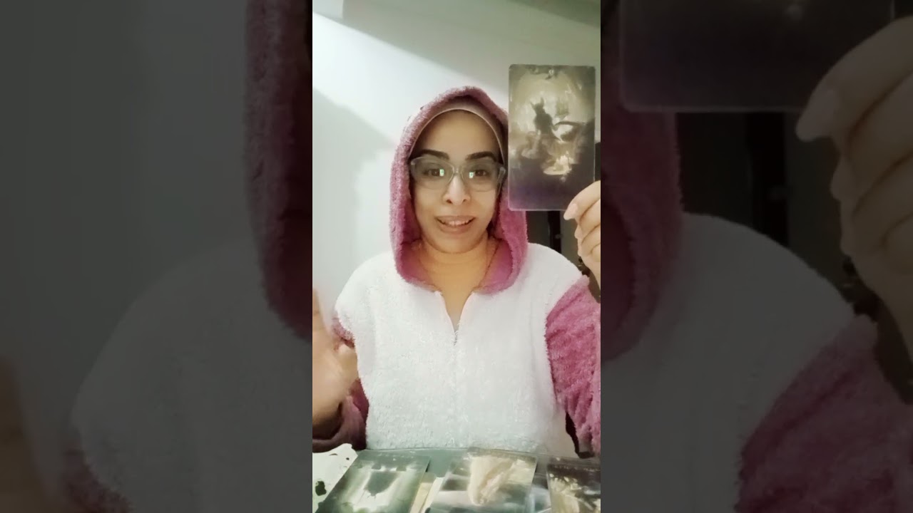 ما القاااااااادم ليك عاطفياً 👩‍❤️‍👨💌