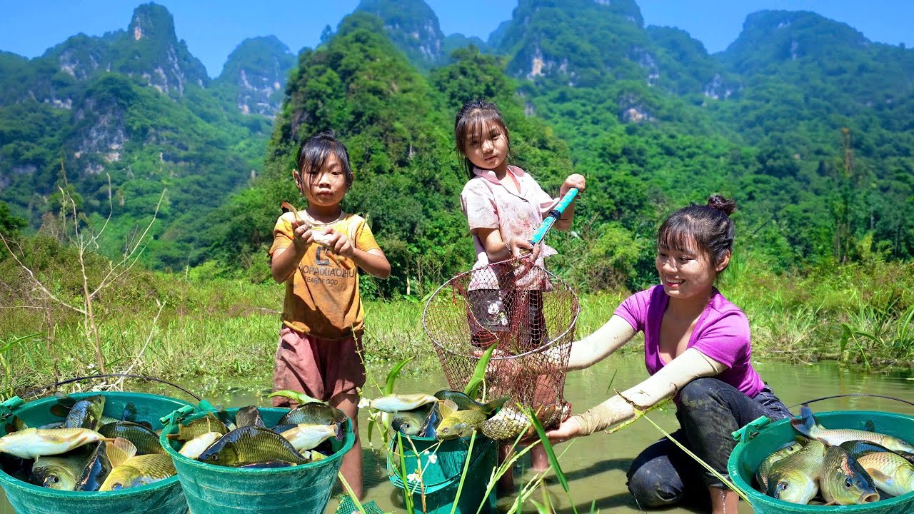 Catching Fish to Help Orphans Buy New Clothes - Emotional Day