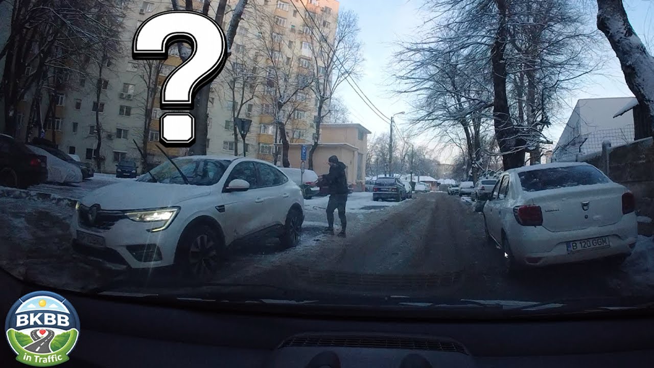 You See a Lot in Just a Few Minutes of Traffic #dashcam