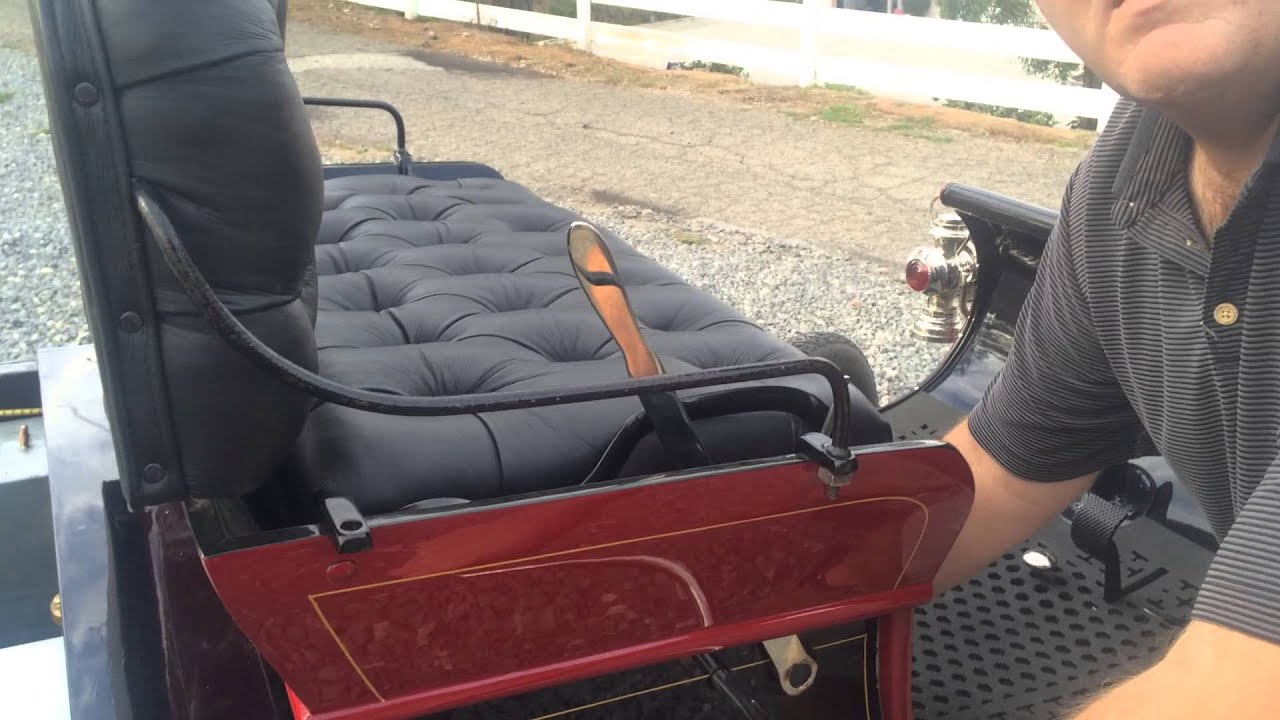 1903 Oldsmobile Curved Dash