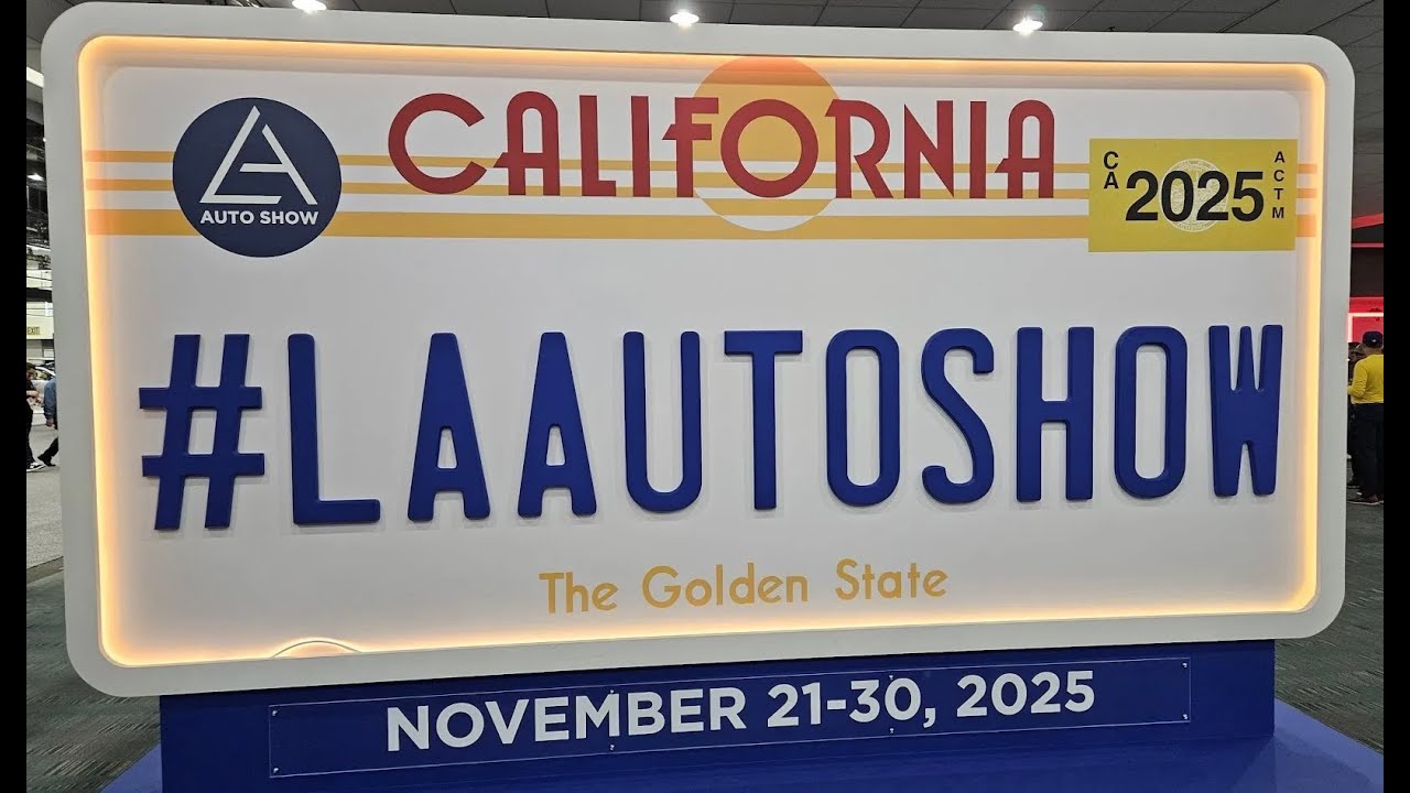 Inside the FORD Showcase 2025 &ndash; New Models at the Los Angeles Auto Show in 4K