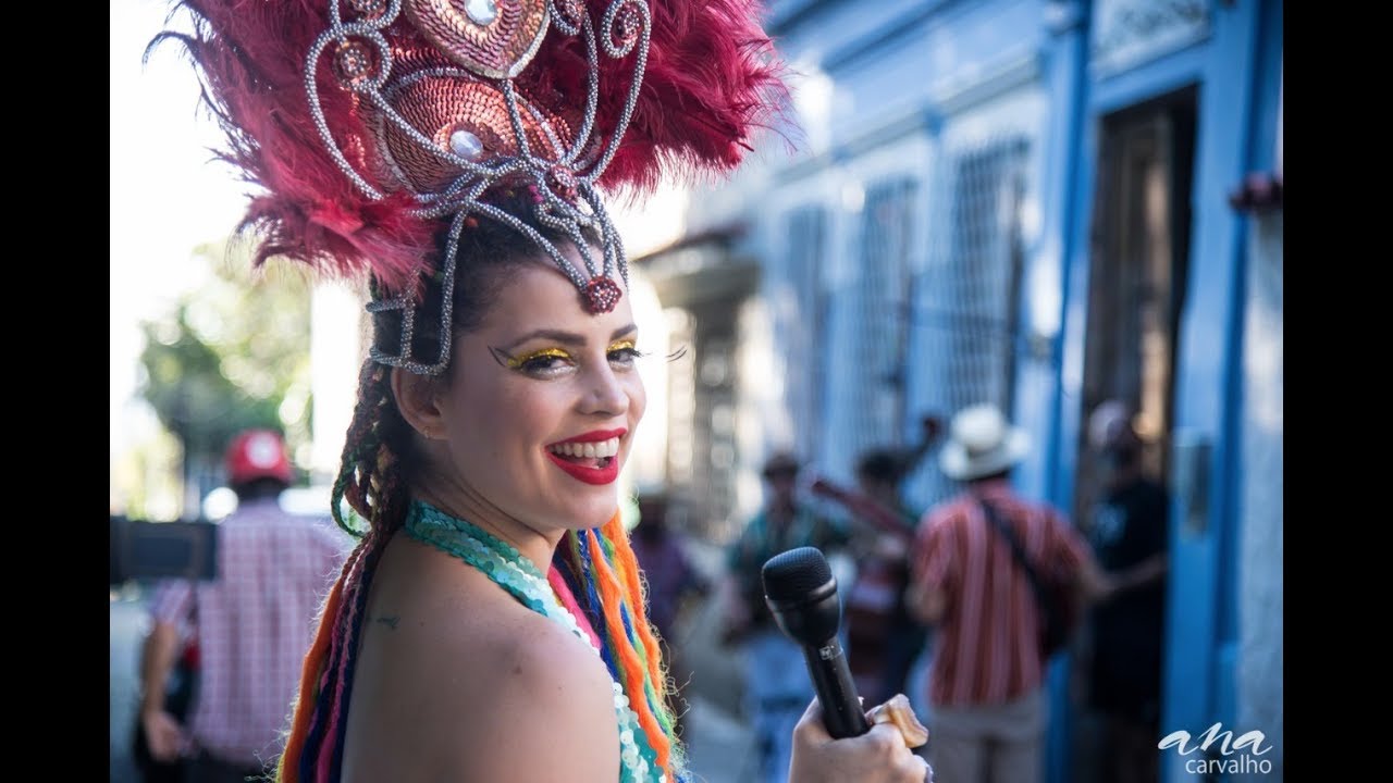 Natascha Falcão | A Vida é um Carnaval