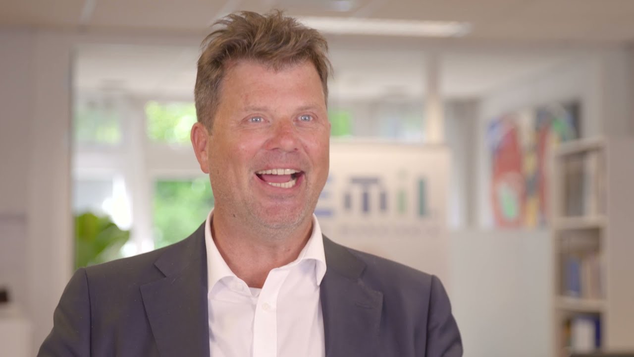 Emil NVM Makelaars Lekker In Je Vel RTL4 S3E2 20 juni 2021