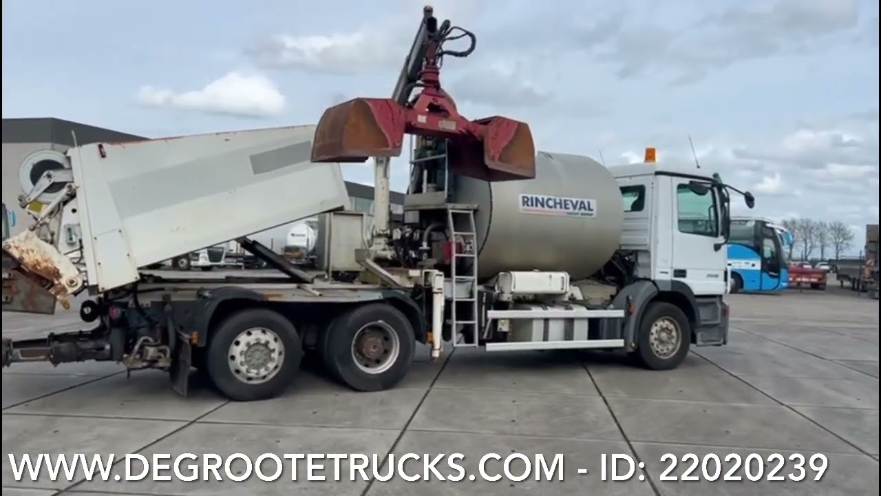 Degroote Trucks: Mercedes-Benz Actros 2536 - 6x2 PATA chipsealer for sale