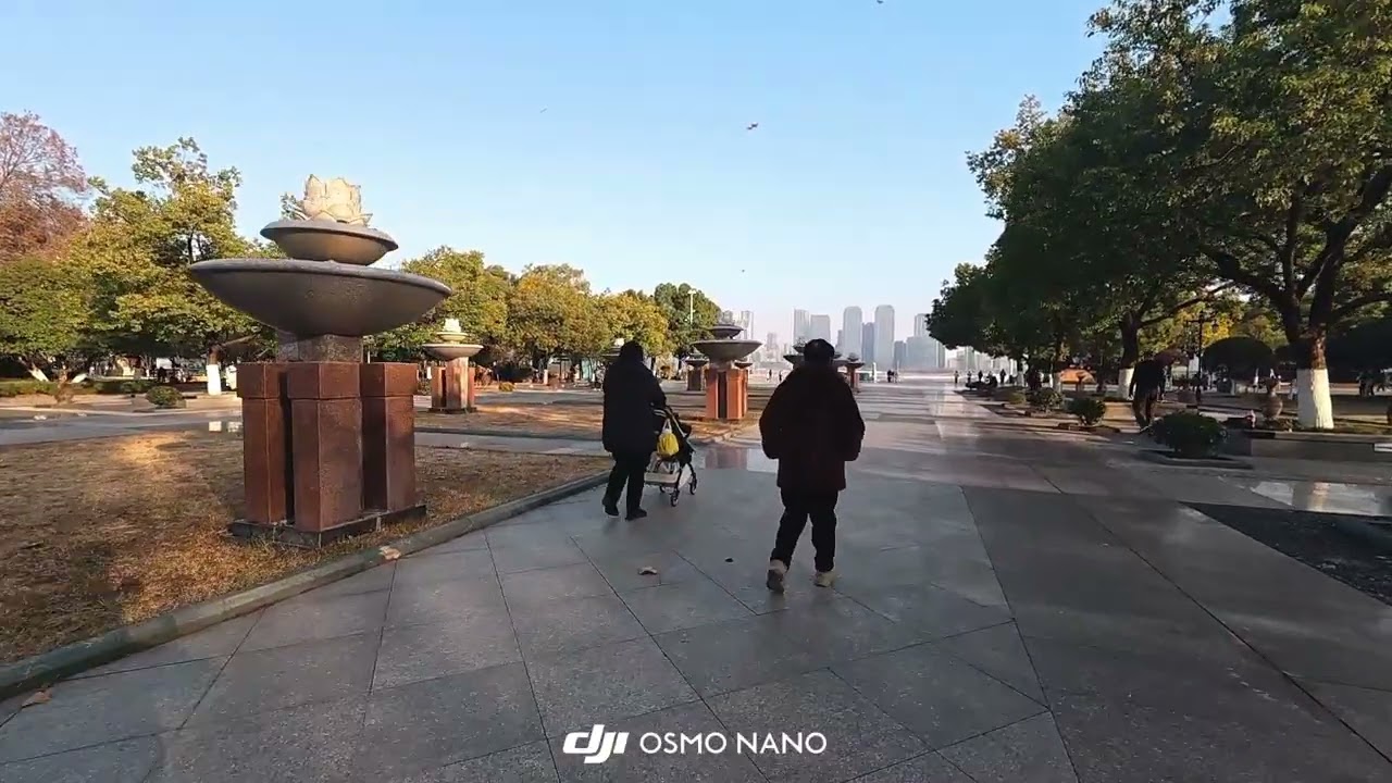 武漢 黃鶴樓江攤散步