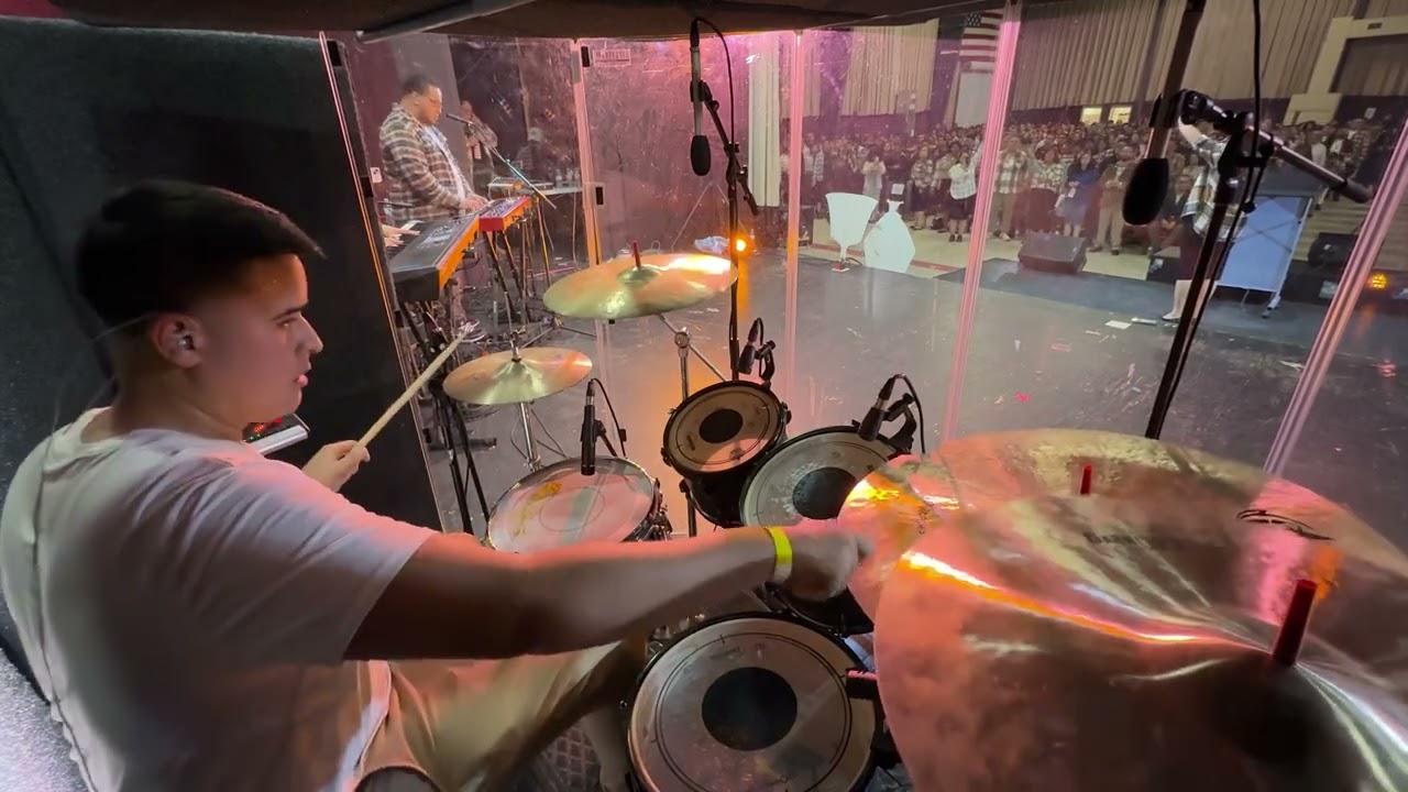 Ante el toque de tu gloria | by Isabelle Valdez | drum cover|