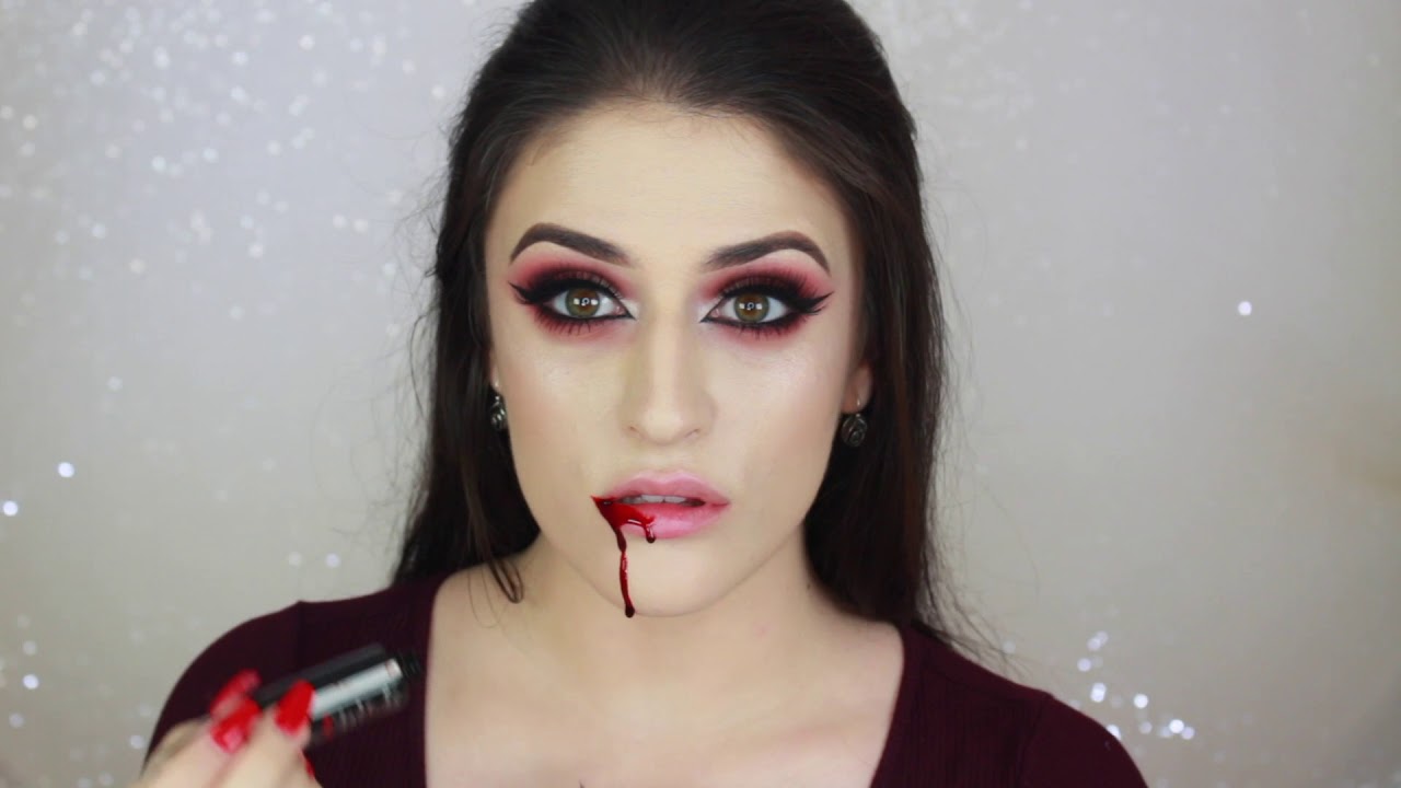 How to Use Different Kinds of Fake Blood - Spirit Halloween