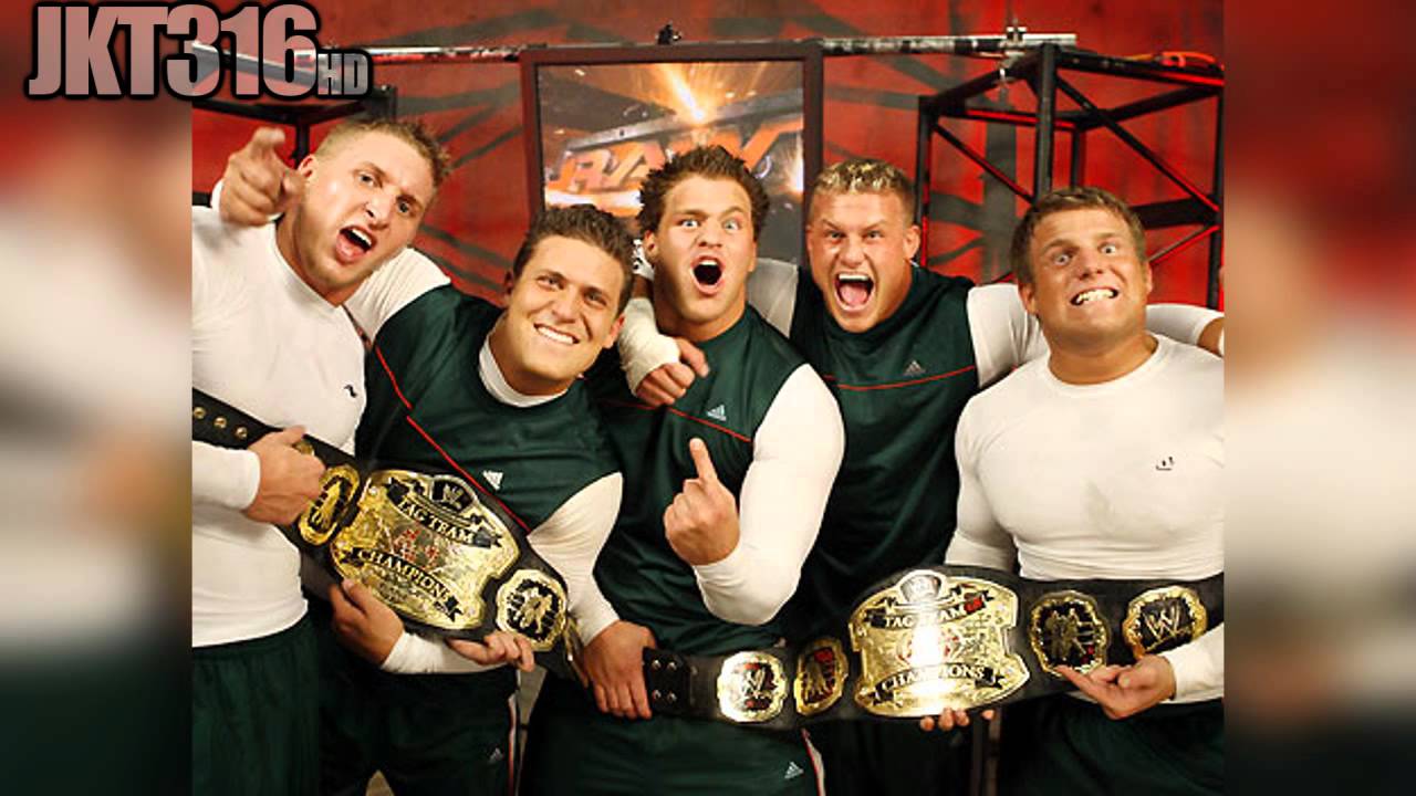 The Spirit Squad Theme - ''Team Spirit'' (HQ Arena Effects)