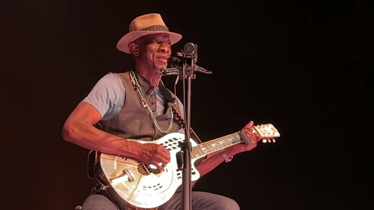 Keb' Mo' - Every Morning, Suitcase - The Parker, Fort Lauderdale Florida - March 1, 2022