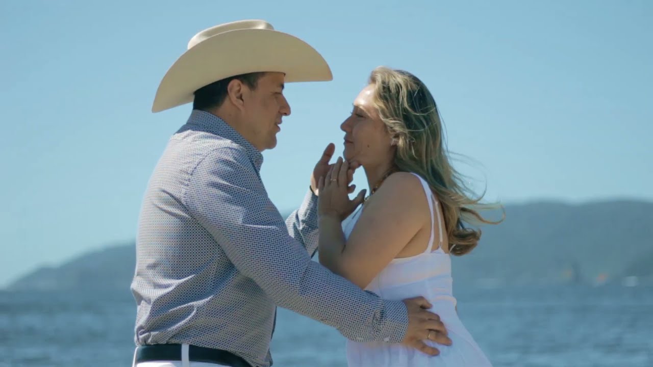 Tierra Mala  - Los Renacer De La Cumbia (V&iacute;deo Oficial)