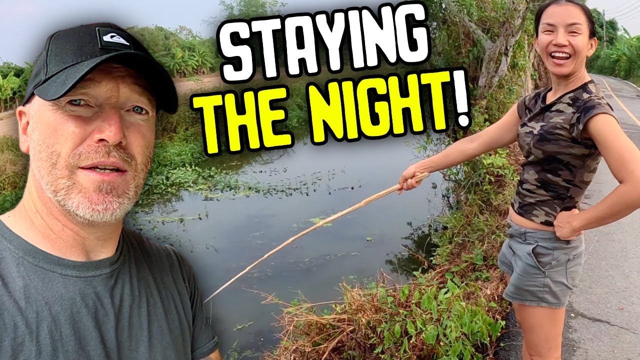 Thai Girl Invites Me to Stay the Night: I Accepted