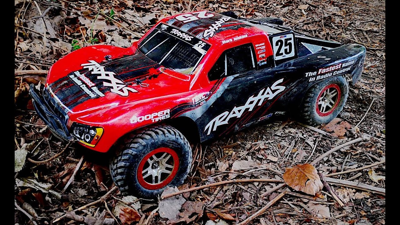 Training Traxxas Slash, Offroad geht auch schnell...