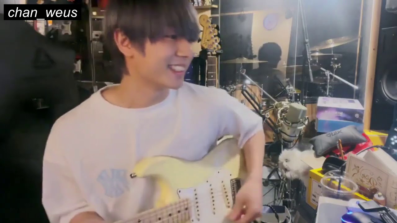 [ENG] Kanghyun's guitar solo in Trauma, but it keeps getting faster | ONEWE